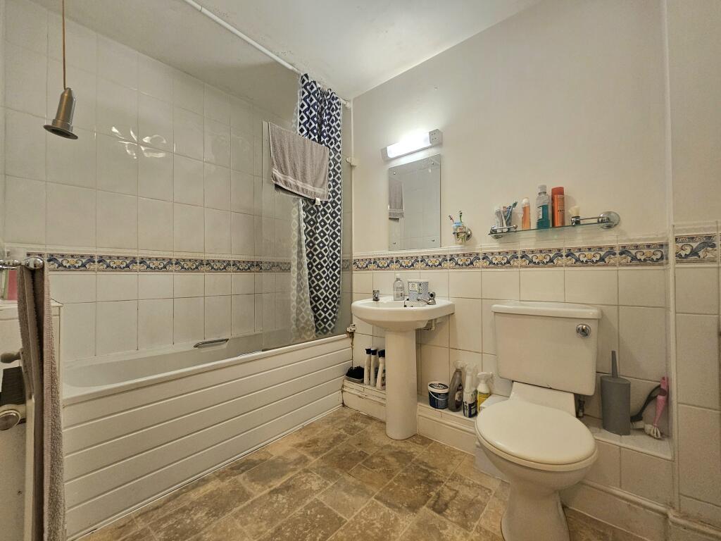 Additional image 8 of Gainsborough Court, Homesdale Road, Bromley, BR2