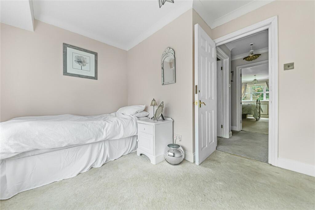 Additional image 13 of Madeira Avenue, Bromley, BR1