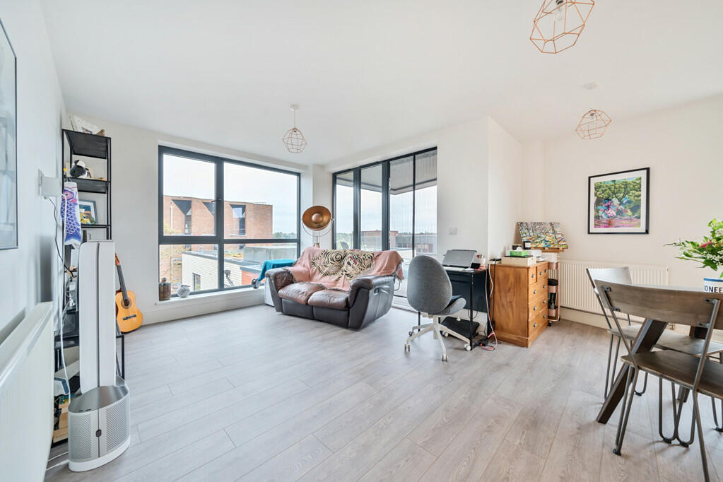 Additional image 5 of Homesdale Road, Bromley