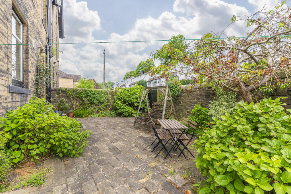 Additional image 35 of Hall Bank Drive, Bingley, West Yorkshire, BD16