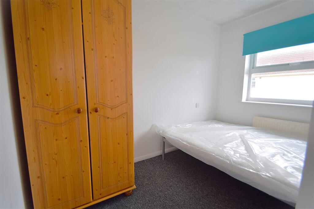 Additional image 14 of Station Road, Severn Beach