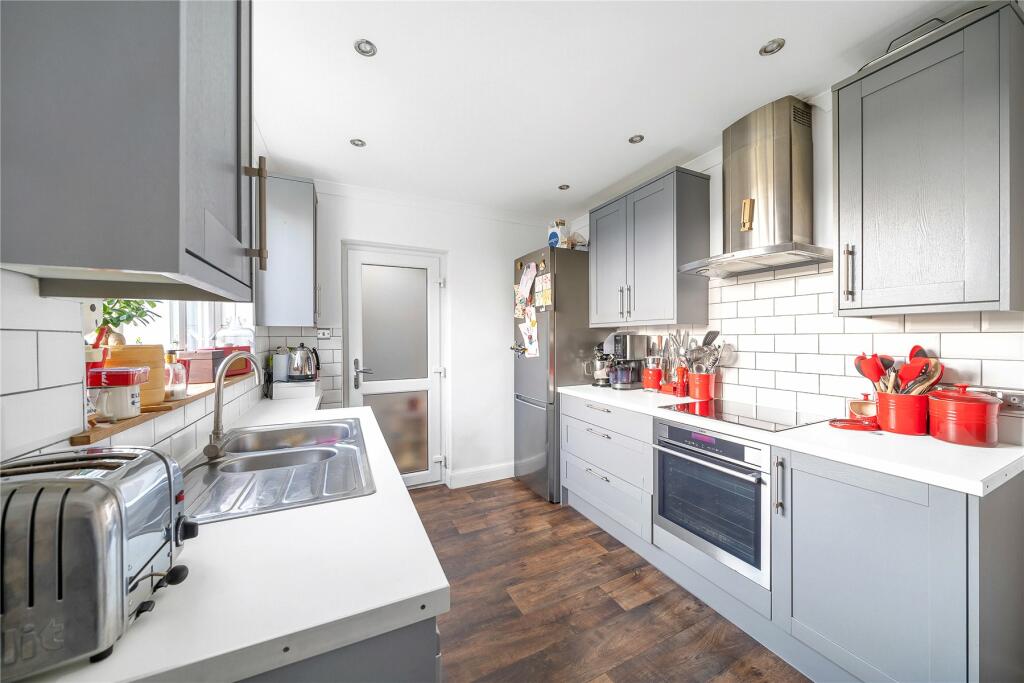 Additional image 6 of Highfield Drive, Bromley, BR2