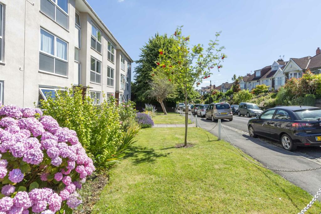 Additional image 2 of Cairns Road, Westbury Park