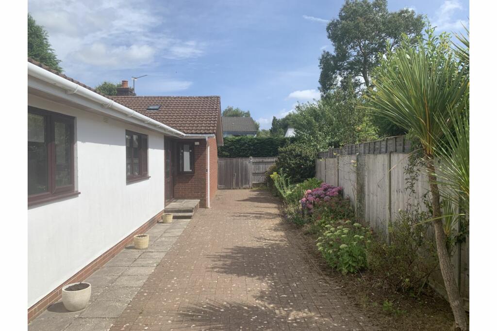 Additional image 8 of Hill Drive, Bristol, BS8