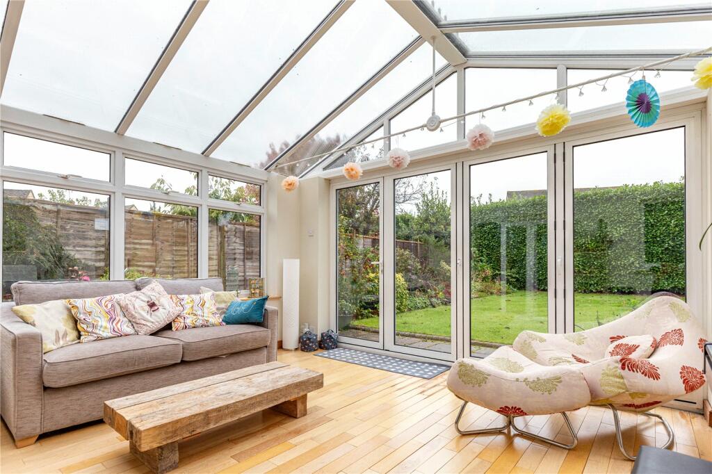 Additional image 18 of Park Crescent, Frenchay, Bristol, Gloucestershire, BS16
