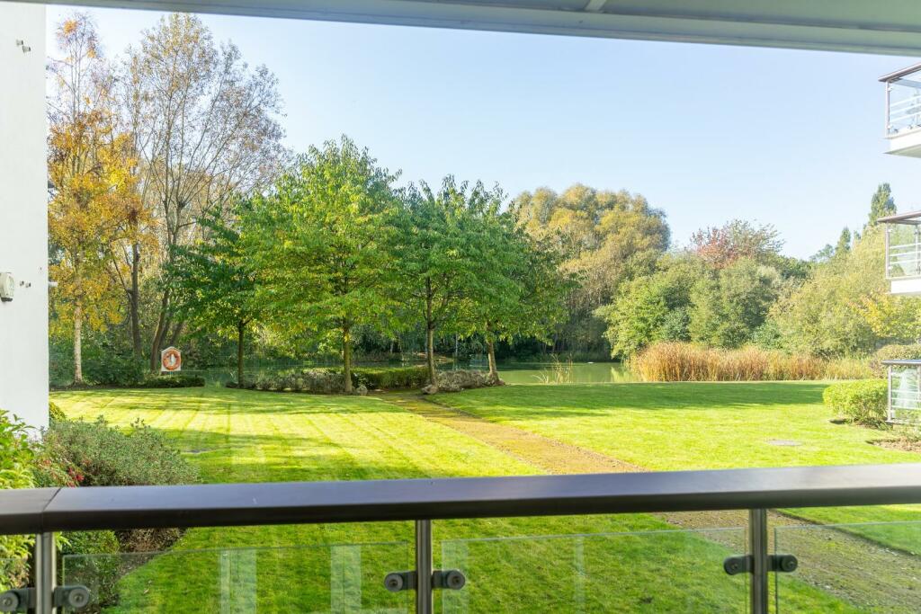 Additional image 14 of Creswell Drive, Beckenham