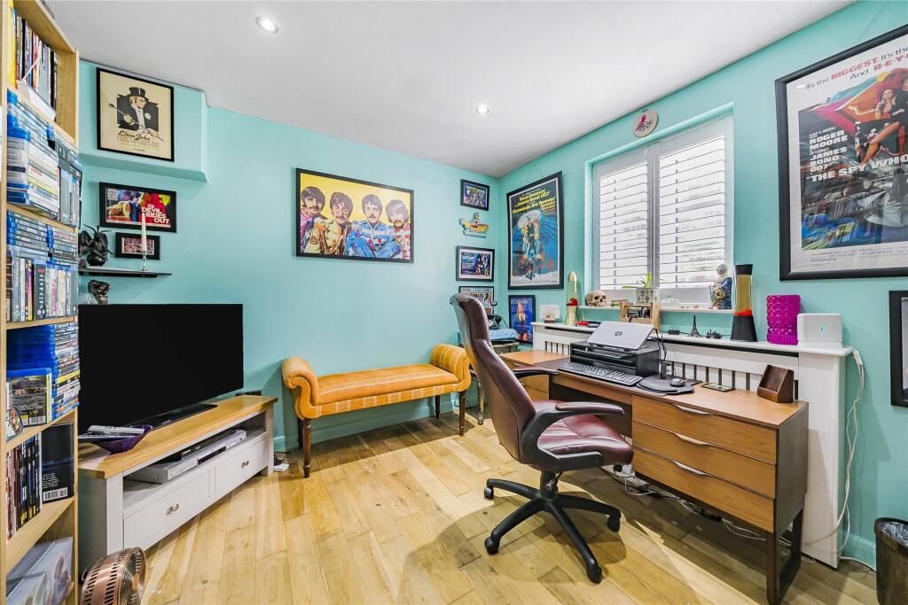 Additional image 12 of Lower Camden, Chislehurst