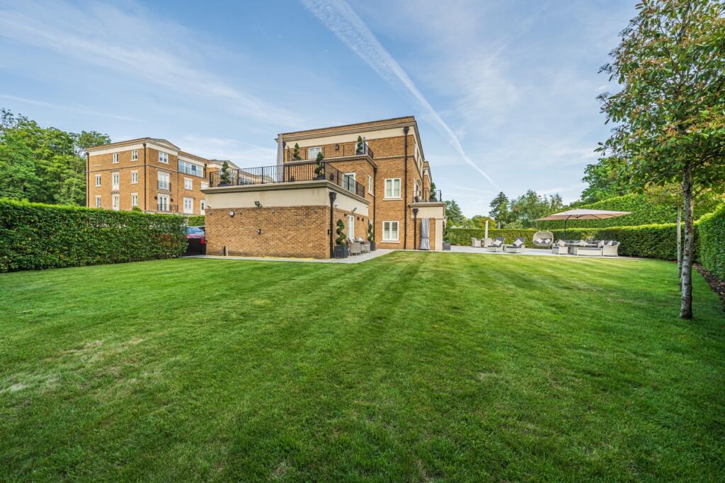 Additional image 8 of Willoughby Lane, Bromley, Kent