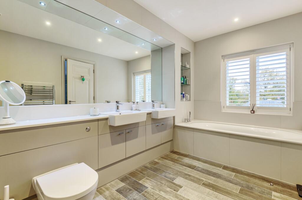 Additional image 20 of Willoughby Lane, Bromley, Kent