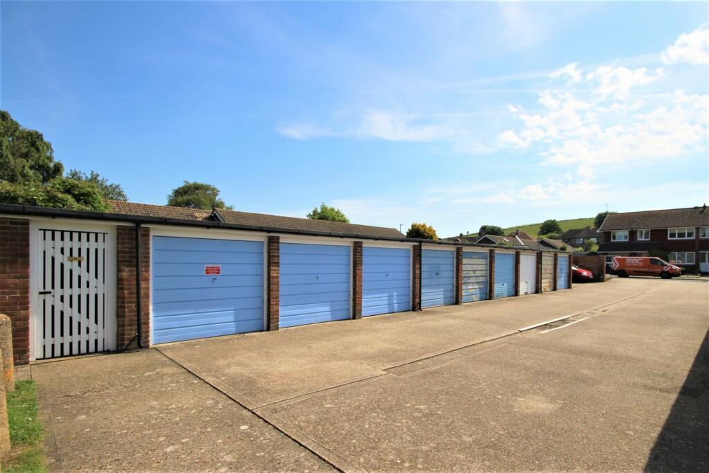 Additional image 12 of Upper Beeding