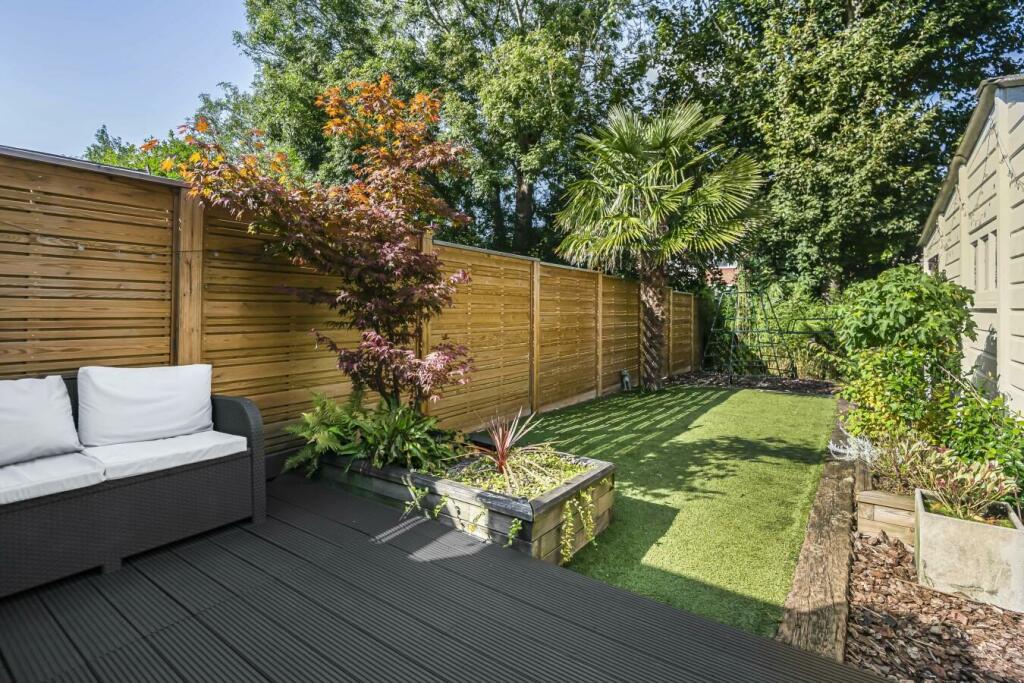 Additional image 14 of Winterbourne Close, Lewes BN7 1JY