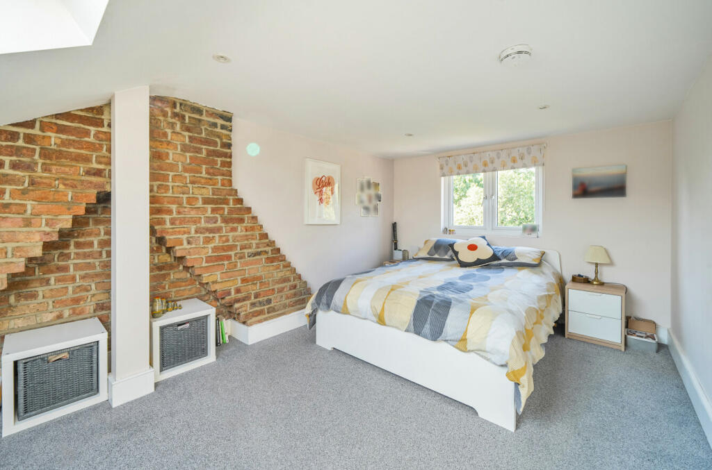 Additional image 13 of Albany Road, Chislehurst, Kent, BR7