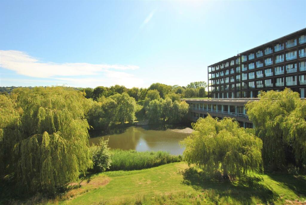 Additional image 15 of Lake Shore Drive, Bristol