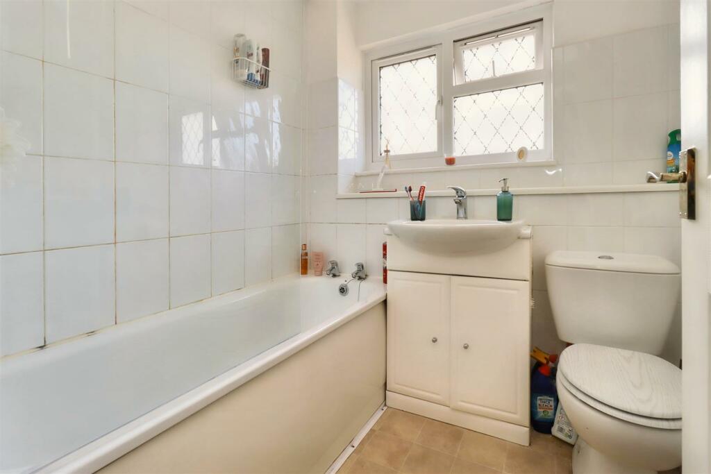 Additional image 6 of Close to lovely riverbank walks in Clevedon