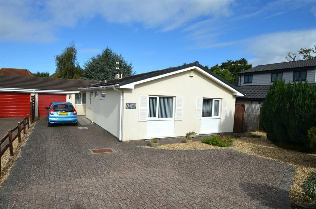 St. Marys Grove, Nailsea