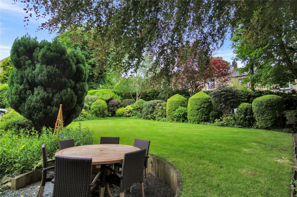 Additional image 42 of Falcon Cliffe, Steeton, BD20