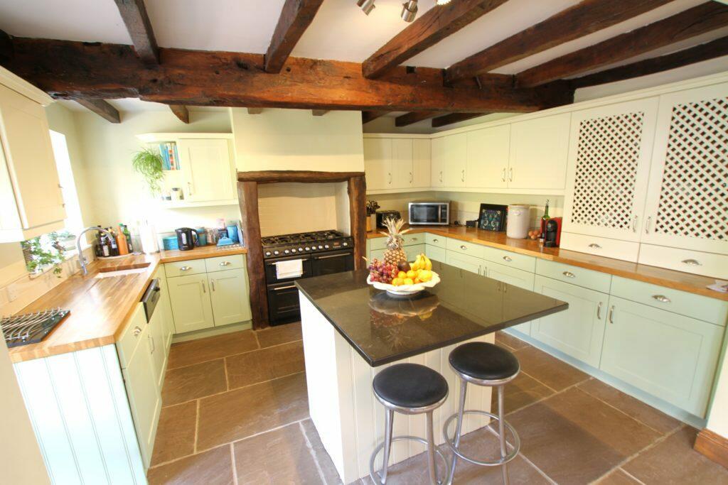 Additional image 6 of 4/5 Bedroom House for Sale -End ‘ole  9 Denholme House Farm Drive  Denholme  BD13 4AB