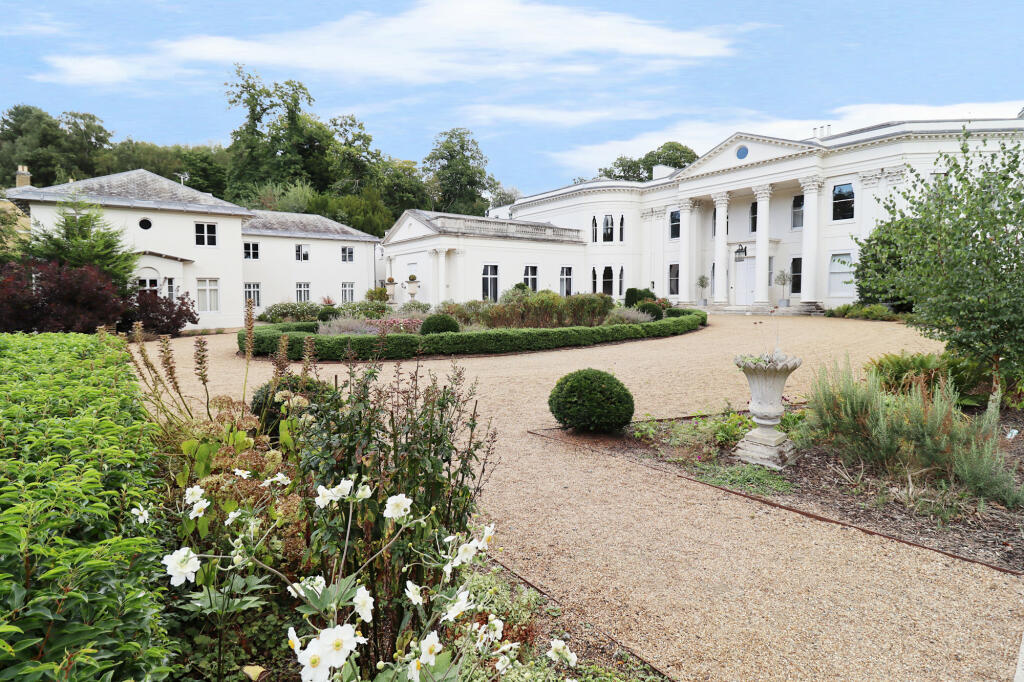 Additional image 12 of Willoughby Lane, Bromley