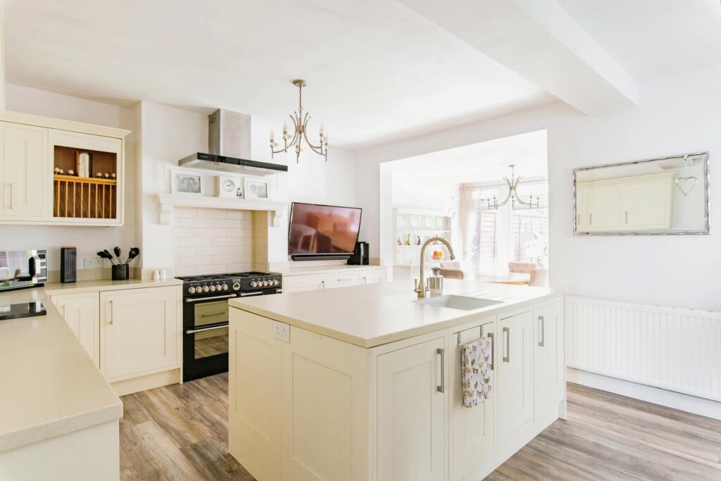 Additional image 2 of Ambleside Avenue, Beckenham, BR3