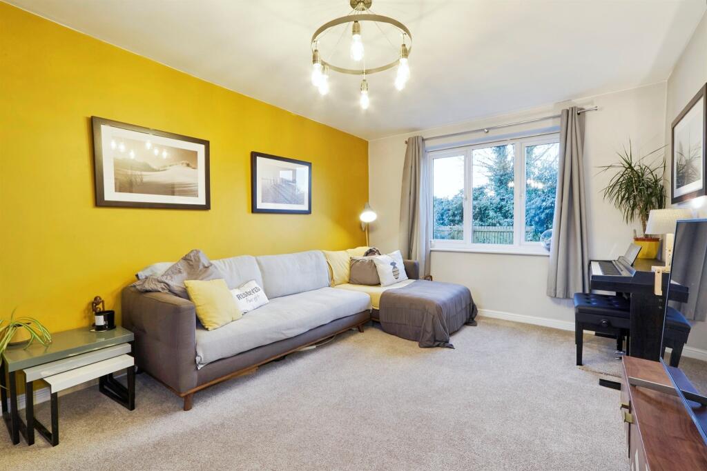 Additional image 2 of Oswin Gardens, Bradford