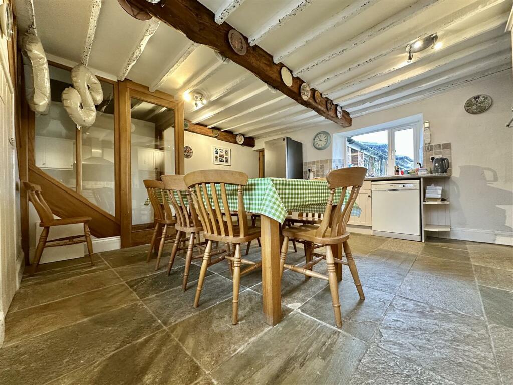 Additional image 6 of Townsend