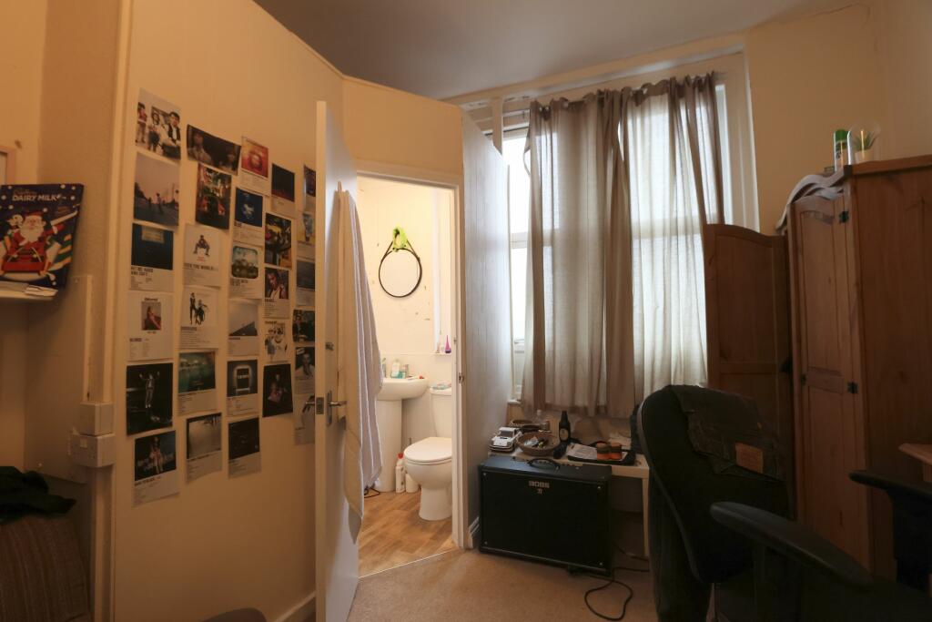 Additional image 6 of First Floor Floor, Harcourt Road, Bristol