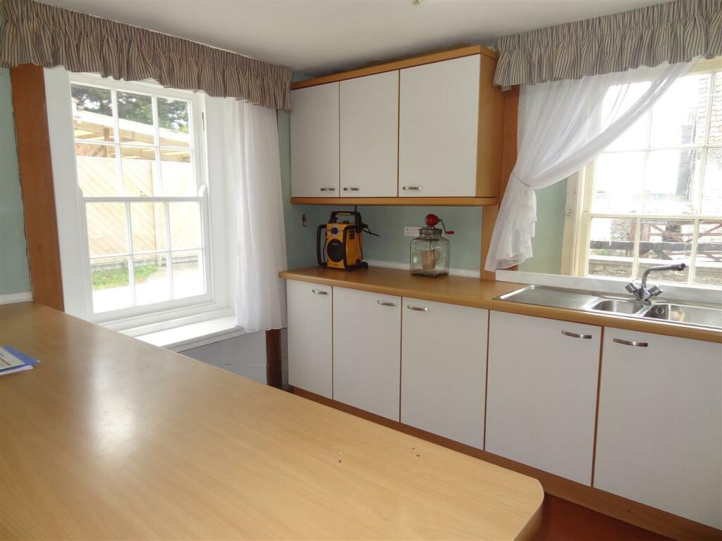 Additional image 4 of Brinsea, Bristol