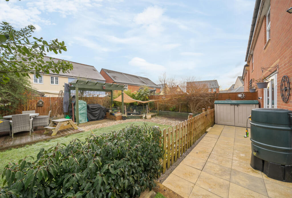 Additional image 15 of Farmers Walk, Thornbury, South Gloucestershire, BS35