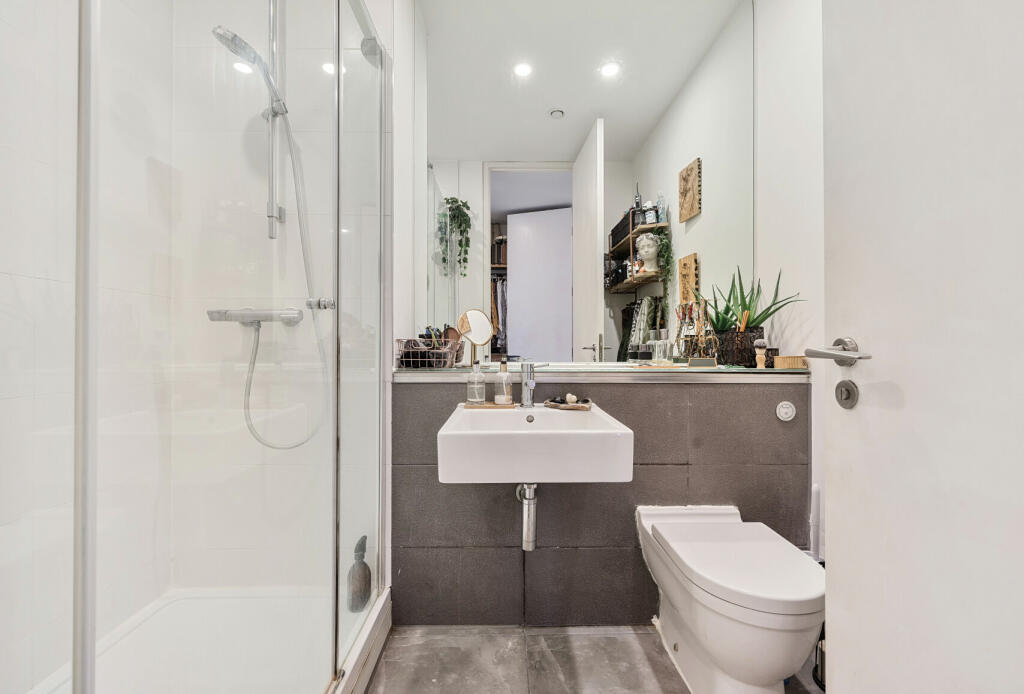 Additional image 12 of Lakeshore Drive, Bristol, BS13