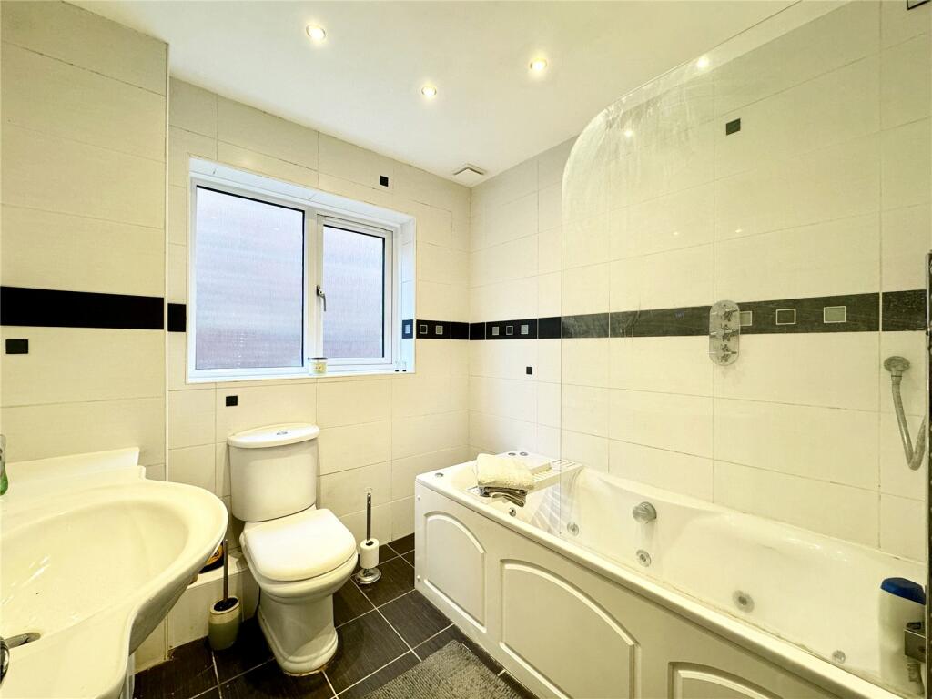 Additional image 10 of College Road, Hextable, Kent, BR8