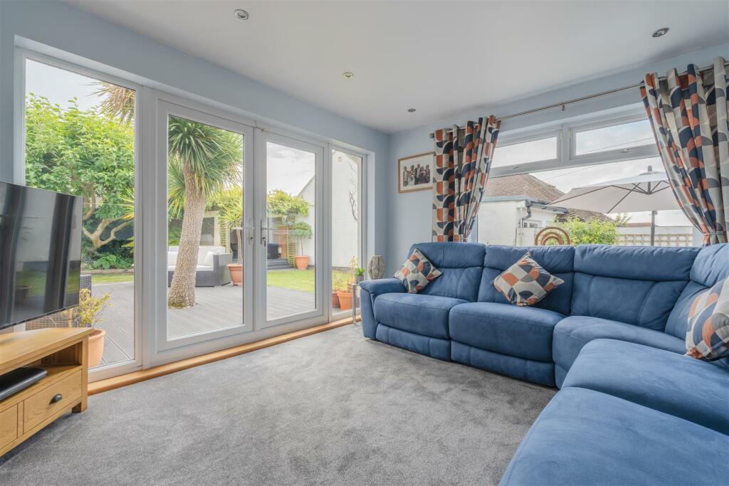 Additional image 7 of Oakfield Road, Keynsham, Bristol