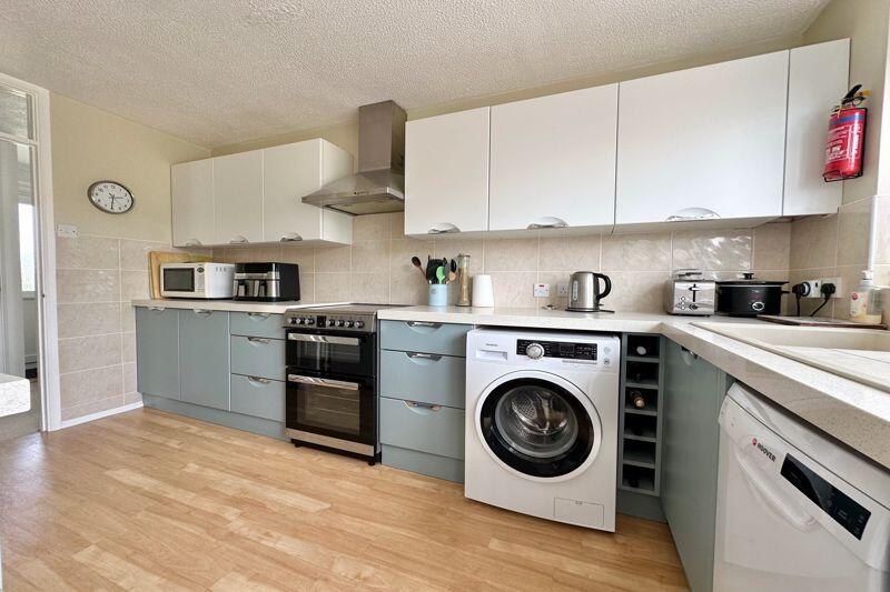 Additional image 13 of Cornwallis Avenue, Worle - 18' x 17'5" DOUBLE GARAGE