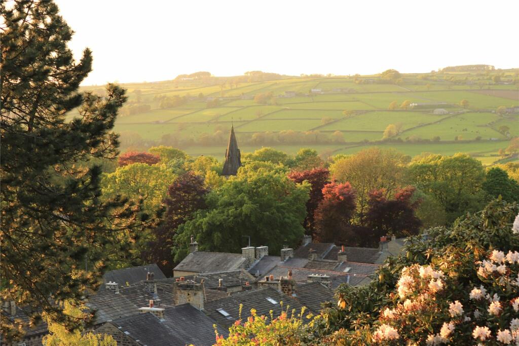 Additional image 22 of Falcon Cliffe, Steeton, BD20