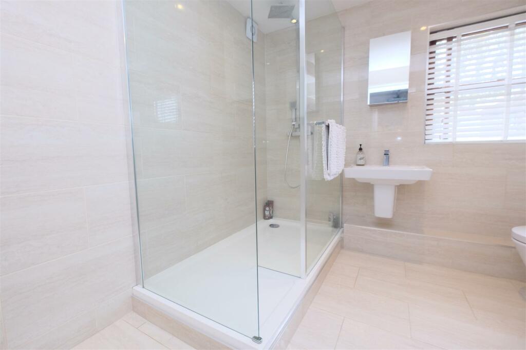 Additional image 22 of HOUSE + PLOT | PP 3 HOUSES | KINGSWOOD