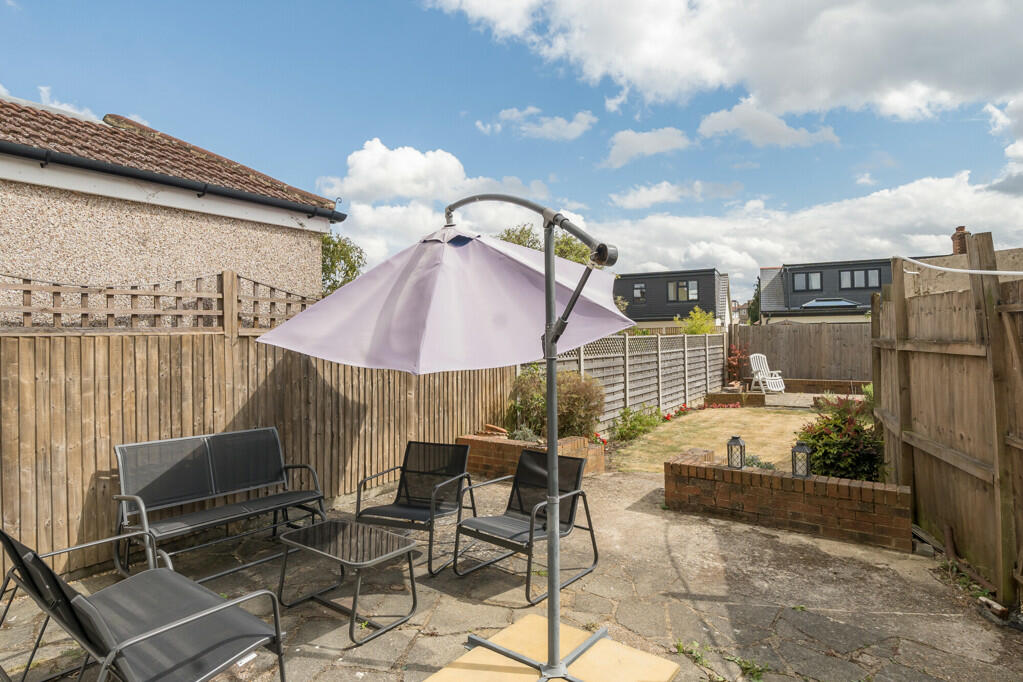 Additional image 14 of Mainridge Road, Chislehurst