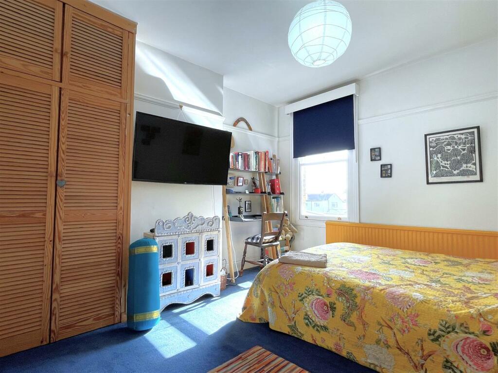 Additional image 9 of Blenheim Road, Bickley, Bromley, BR1