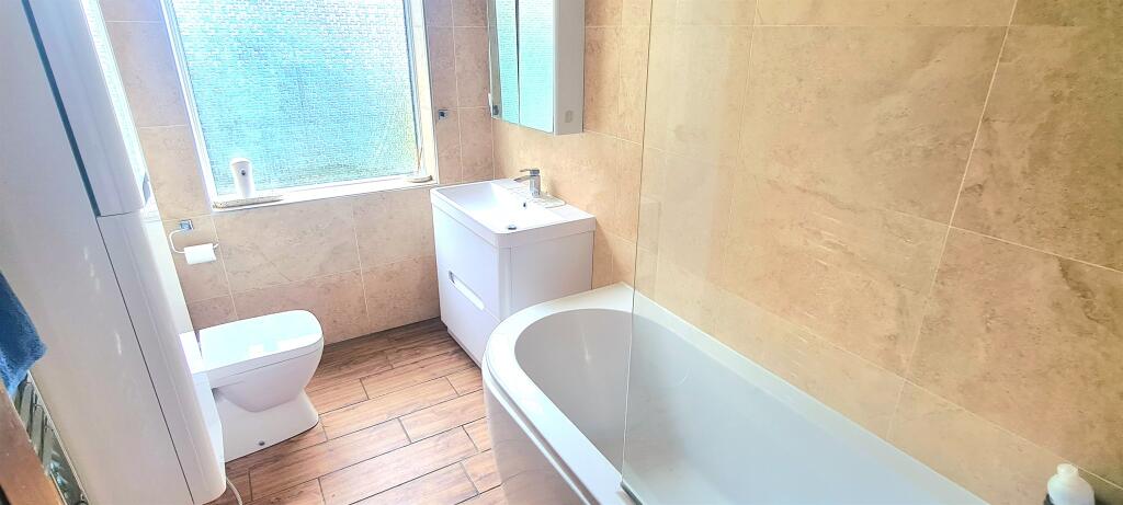 Additional image 11 of Wagon Lane, Bingley