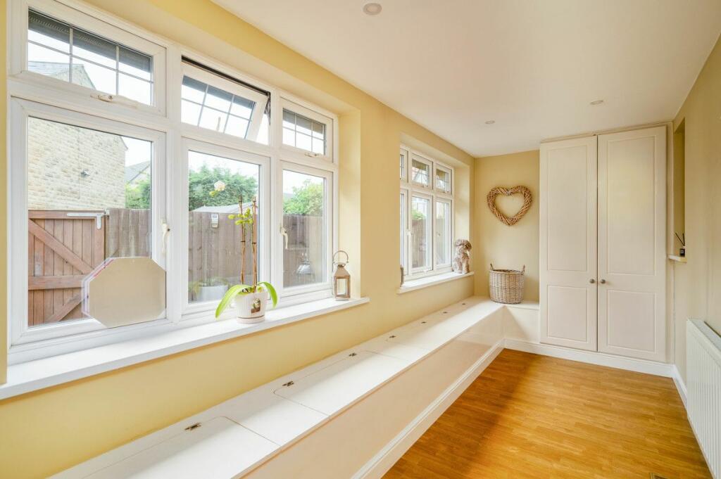 Additional image 15 of Bradford Road, Gomersal