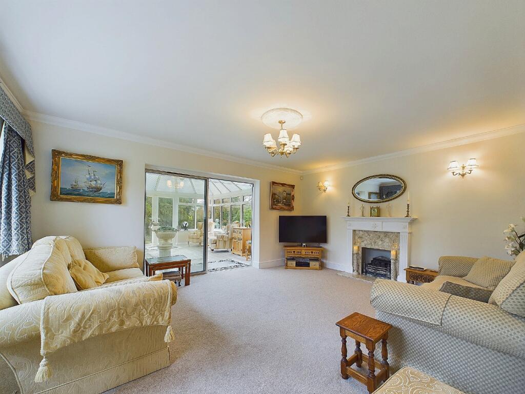 Additional image 22 of Chislehurst Road, BR6 0DN