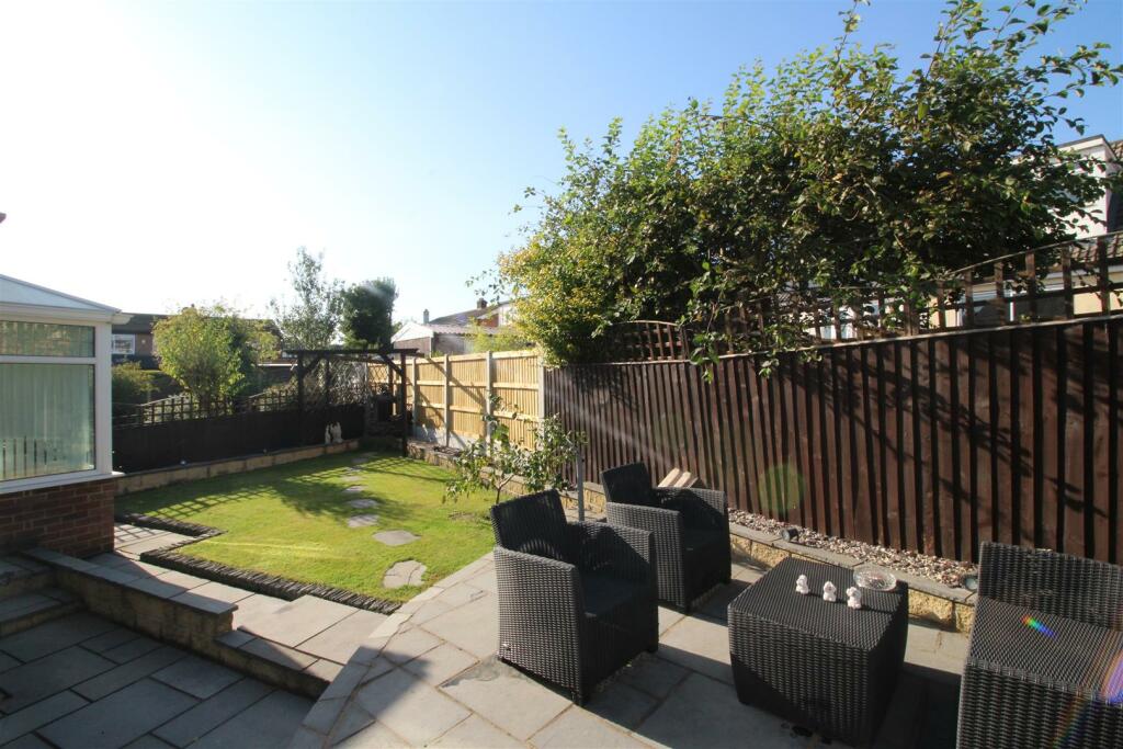 Additional image 13 of Park House Crescent, Low Moor, Bradford