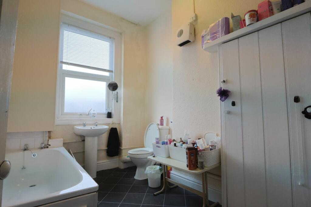 Additional image 7 of Top Floor Flat, 2 Harcourt Road, Bristol