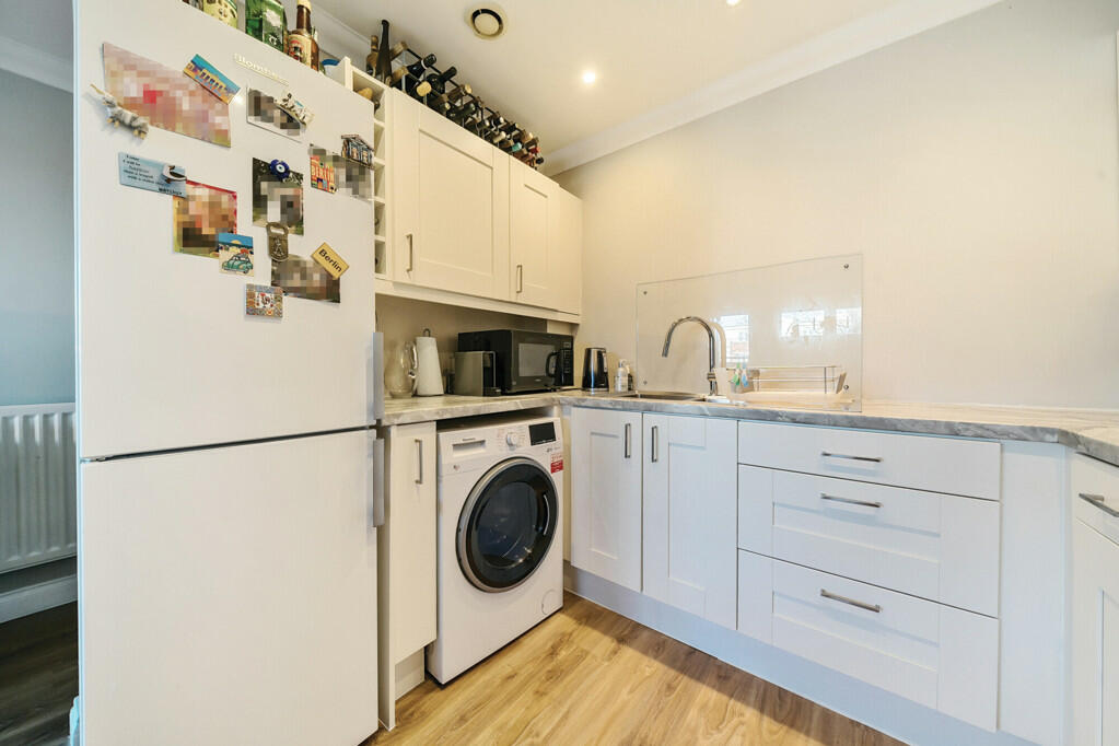 Additional image 9 of Sparkes Close, Bromley