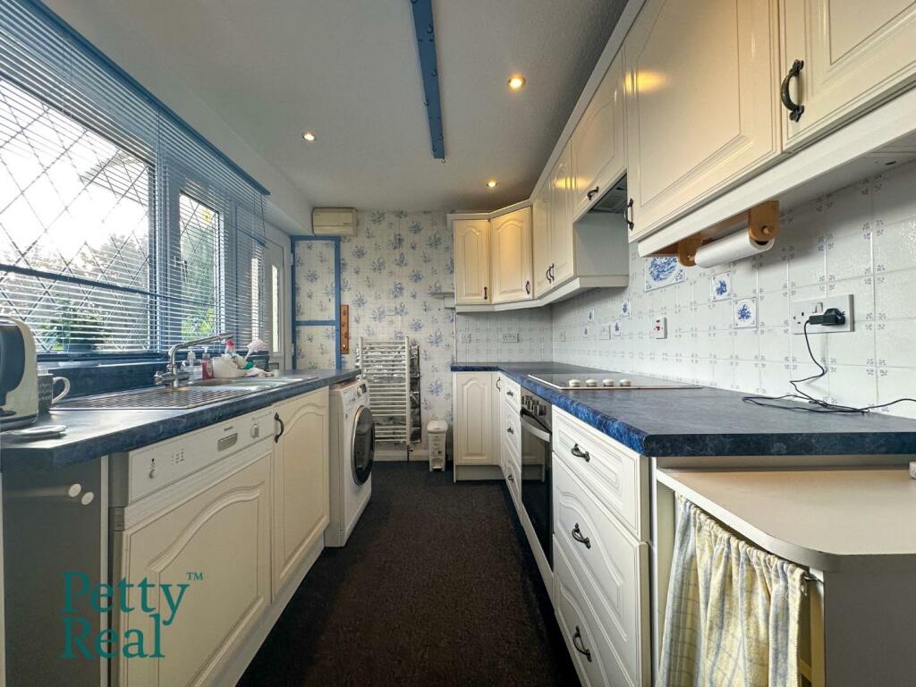 Additional image 3 of Venables Avenue, Colne