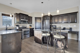 Additional image 3 of 23 Regal Court