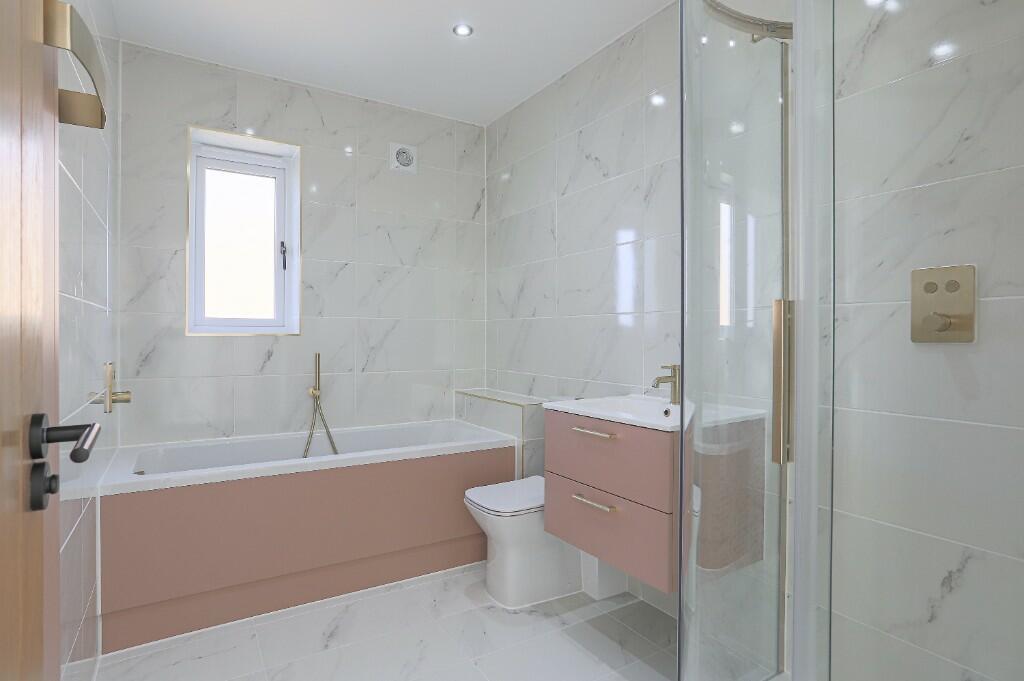 Additional image 22 of Hillside View, Drighlington