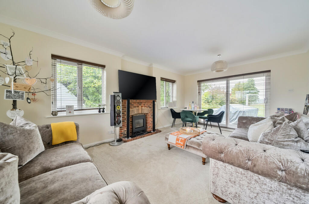 Additional image 20 of The Hillside, Chelsfield, Orpington, Kent, BR6