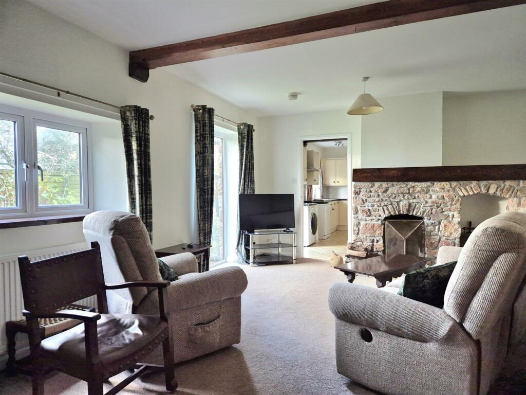 Additional image 17 of The Street, Draycott