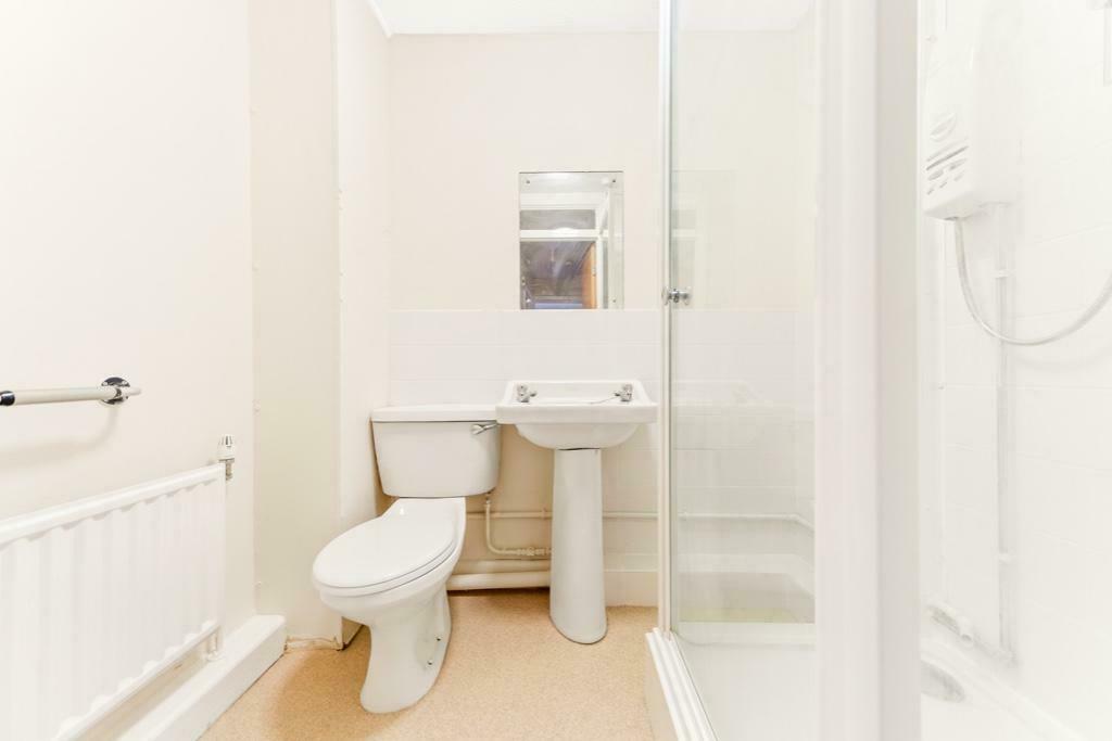 Additional image 12 of Francis House, Hatfield Road, Bradford, BD2 4QD