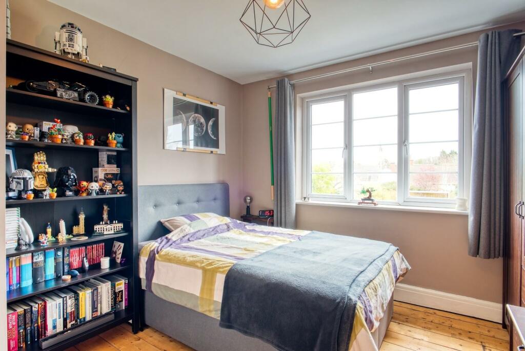 Additional image 9 of Exceptional extended family home in the village of Cleeve