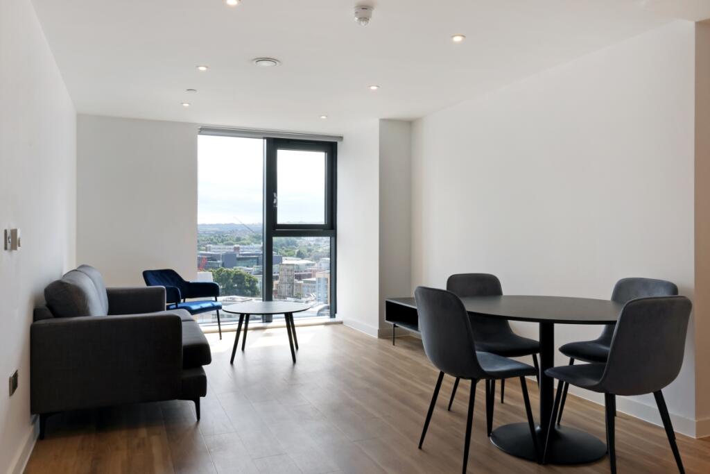 Additional image 3 of Castle Street Bristol BS2